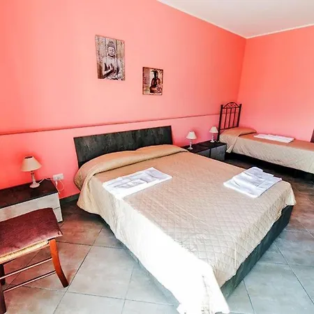 לינה וארוחת בוקר Etna - Monte - Mojo